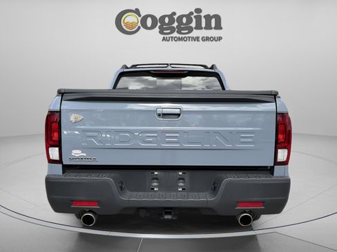 Certified 2024 Honda Ridgeline RTL image 5