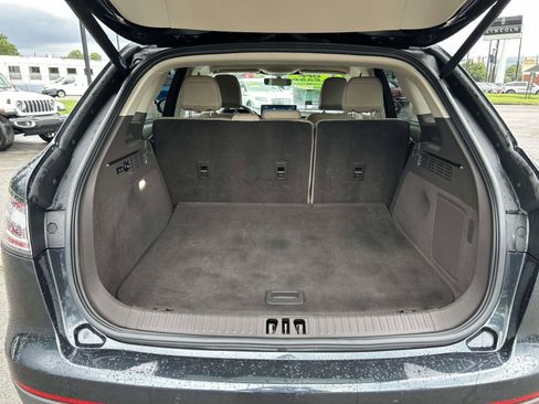 Certified 2022 Lincoln Nautilus FWD w/ Premium Package image 14
