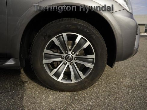 Used 2019 Nissan Armada SL w/ Premium Package image 10