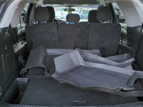 Used 2022 Ford Explorer XLT image 26