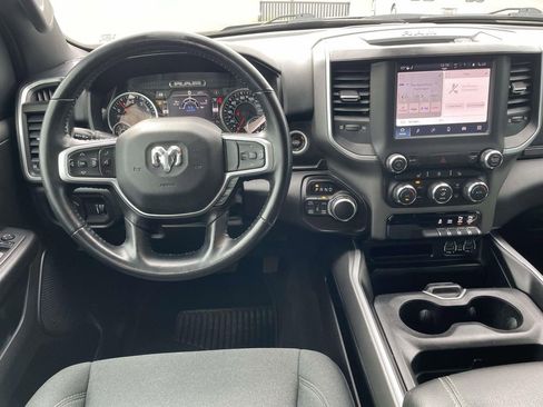Used 2022 RAM 1500 Big Horn AWD/4WD image 12