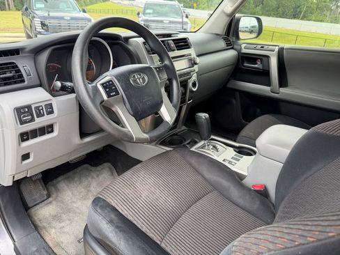 Used 2013 Toyota 4Runner SR5 RWD image 11