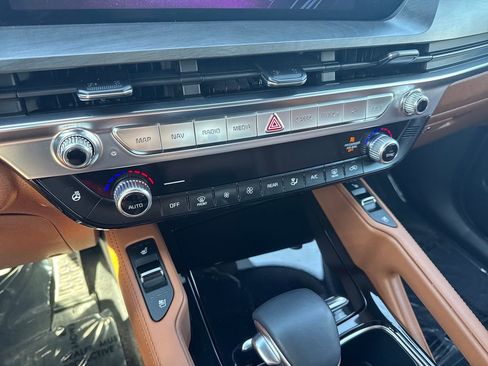 Used 2023 Kia Telluride SX Prestige X-Line AWD/4WD image 30
