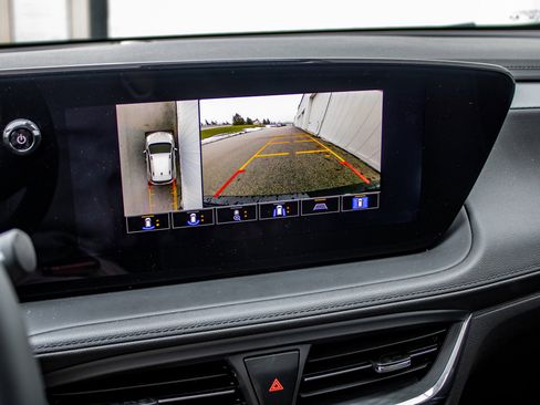 Used 2026 Buick Encore GX Sport Touring w/ Advanced Technology Package image 35