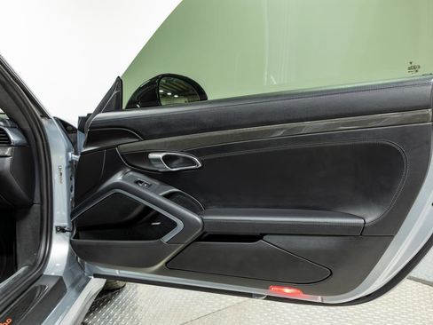 Used 2016 Porsche 911 Turbo image 56