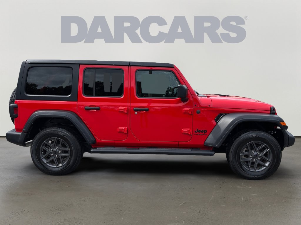 Used 2024 Jeep Wrangler Unlimited Sport AWD/4WD image 8