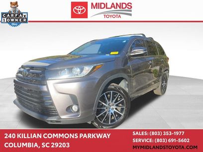 Used 2018 Toyota Highlander SE
