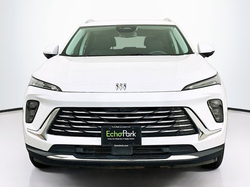 Used 2024 Buick Envision Preferred image 2