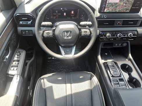 New 2026 Honda Pilot Elite image 8