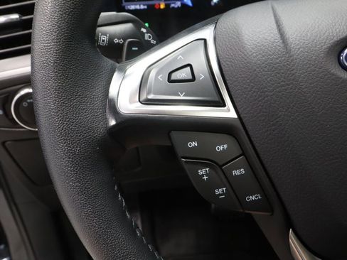 Certified 2024 Ford Edge SEL w/ Convenience Package AWD/4WD image 29
