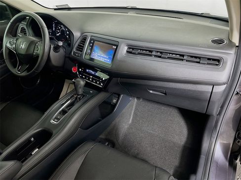 Used 2019 Honda HR-V Touring image 27