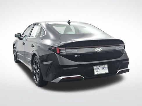 Used 2025 Hyundai Sonata SEL FWD image 9