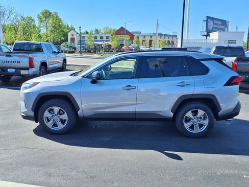 Certified 2025 Toyota RAV4 LE AWD/4WD image 27