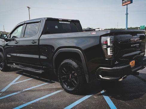 Used 2019 GMC Sierra 1500 Elevation w/ Elevation Value Package AWD/4WD image 8