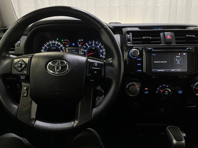 Used 2017 Toyota 4Runner TRD Off-Road Premium AWD/4WD image 19