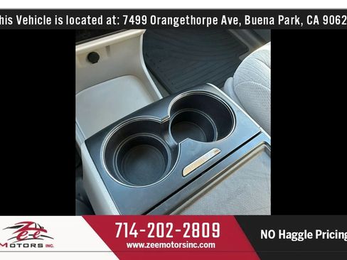 Used 2017 Toyota Sienna LE FWD image 35