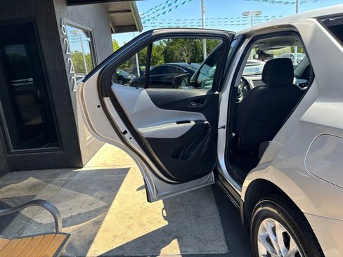 Used 2021 Chevrolet Equinox LT w/ LPO, Cargo Package image 9