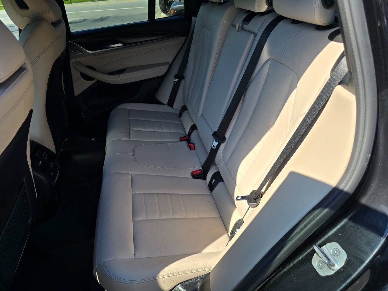 Used 2022 BMW X3 xDrive30i w/ M Sport Package AWD/4WD image 22