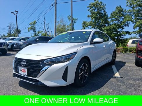 Used 2025 Nissan Sentra SV w/ All-Weather Package FWD image 4