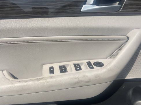 Used 2015 Hyundai Sonata Limited FWD image 5