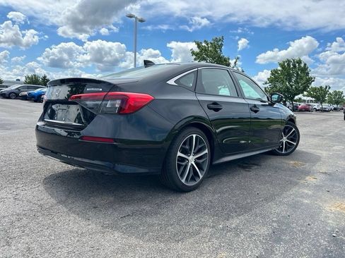 Used 2024 Honda Civic Touring image 12
