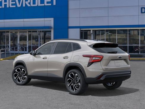 New 2026 Chevrolet Trax RS image 3