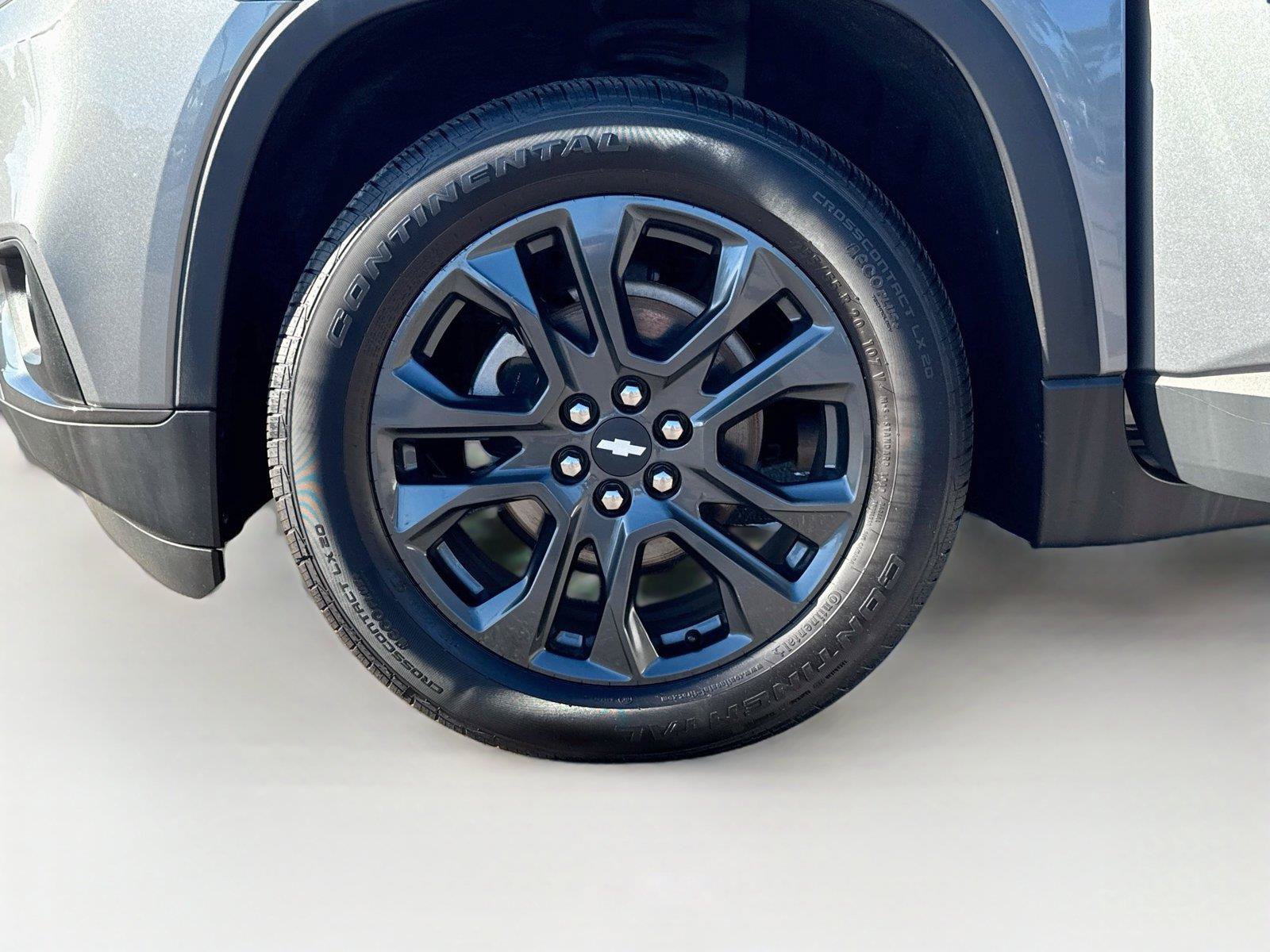 Used 2020 Chevrolet Traverse RS FWD image 35