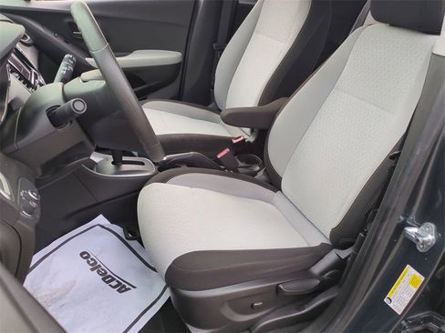 Used 2021 Chevrolet Trax LS w/ Tint and Cruise Package image 19