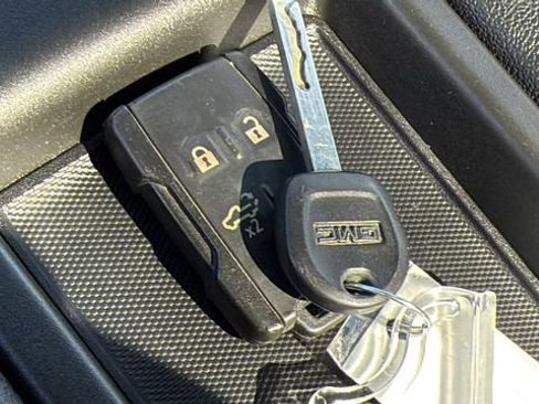 Used 2019 GMC Sierra 1500 Base w/ Convenience Package image 27