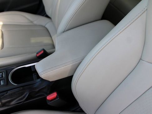 Used 2022 Subaru Impreza 2.0i Limited image 30