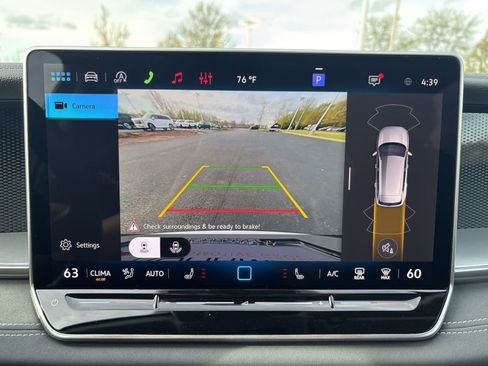 New 2026 Volkswagen Tiguan SE AWD/4WD image 18