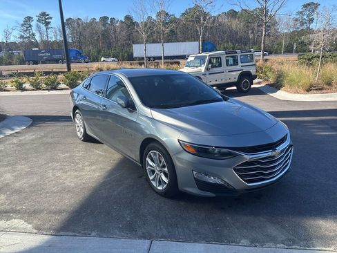 Used 2024 Chevrolet Malibu LT FWD image 4