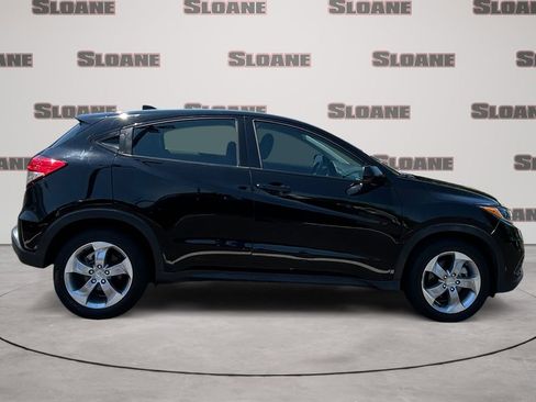 Used 2022 Honda HR-V LX image 6