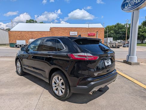 Used 2023 Ford Edge Titanium AWD/4WD image 8
