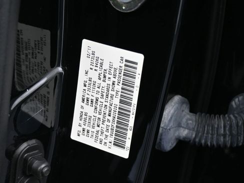 Used 2017 Acura TLX V6 image 19