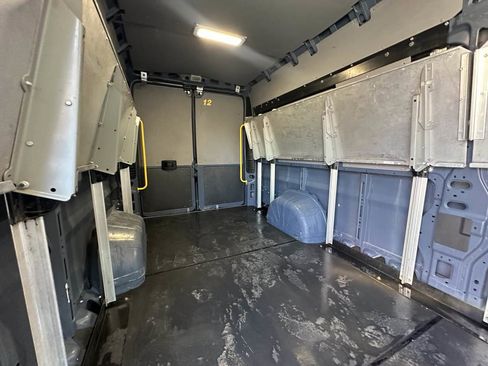 Used 2020 RAM ProMaster 3500 image 21