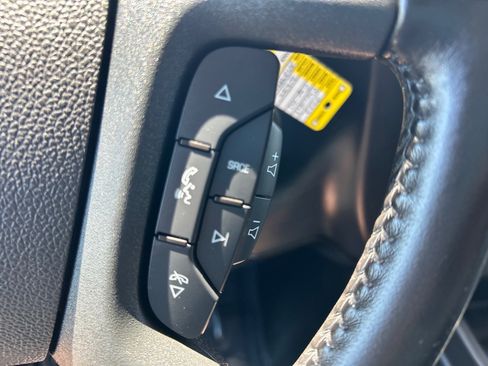 Used 2022 Chevrolet Express 2500 Extended w/ Driver Convenience Package RWD image 22