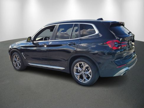 Used 2023 BMW X3 xDrive30i w/ Premium Package image 5