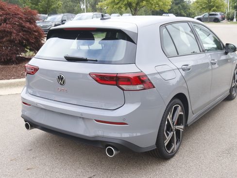 New 2025 Volkswagen GTI SE image 3