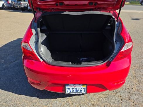 Used 2017 Hyundai Accent SE image 12