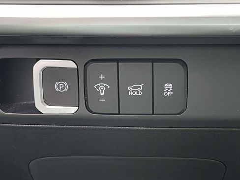 Certified 2025 Hyundai Santa Fe SEL image 10