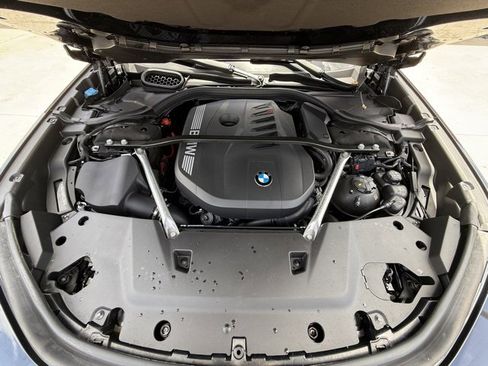Used 2023 BMW 740i w/ Parking Assistance Package image 52