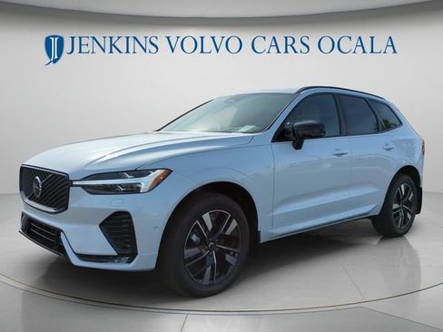 New 2026 Volvo XC60 B5 Plus w/ Protection Package Premier AWD/4WD image 7