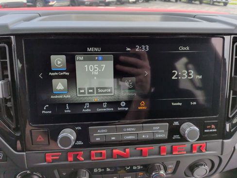 Used 2025 Nissan Frontier PRO-4X w/ Pro Convenience Package AWD/4WD image 10