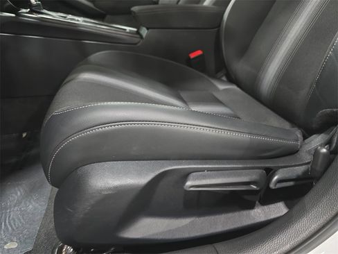 Used 2023 Honda Civic Sport image 27