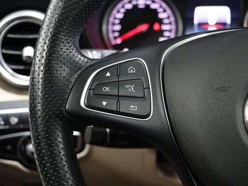 Used 2019 Mercedes-Benz GLC 300 4MATIC Coupe image 21