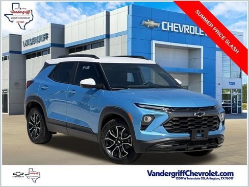 Used 2025 Chevrolet TrailBlazer ACTIV w/ Convenience Package FWD image 1