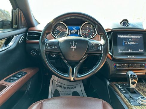 Used 2018 Maserati Ghibli S image 16