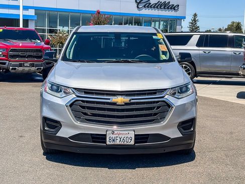 Used 2021 Chevrolet Traverse LS FWD image 6