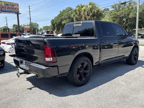 Used 2017 RAM 1500 Sport w/ Black Ram 1500 Sport Group AWD/4WD image 5